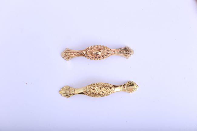 Cabinet Handles 