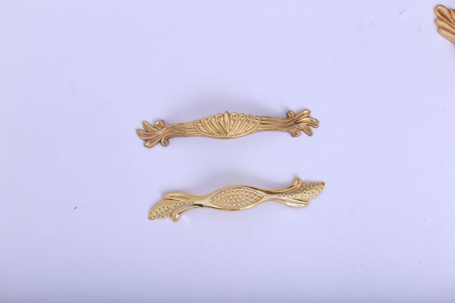 Cabinet Handles 